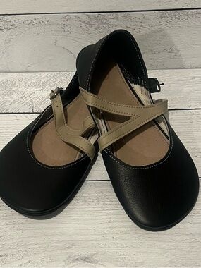 Softstar Black and Tan Mary Jane Flats with Cross Strap
